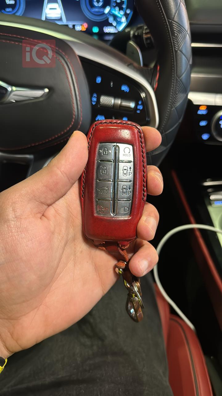 جێنسس G80